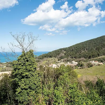 A20 - Poggio, Singola Con Corte Apartamento Poggio (Marche)